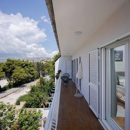 Elegant Tranquil Okrug Gornji Trogir