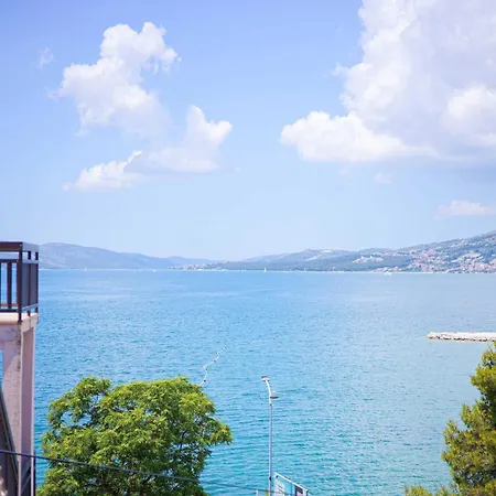 Apartment Elegant Tranquil Okrug Gornji